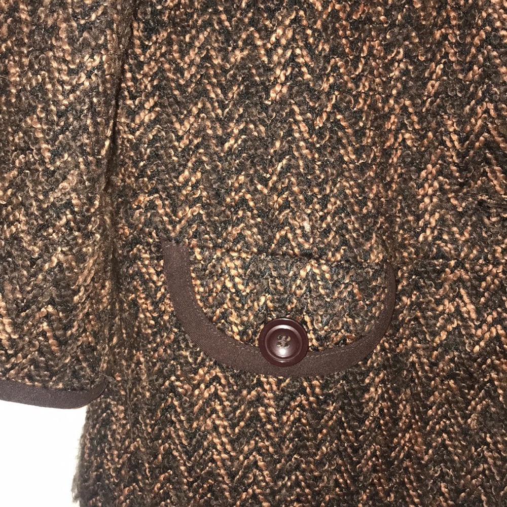 Jacket - Picture 4 of 4